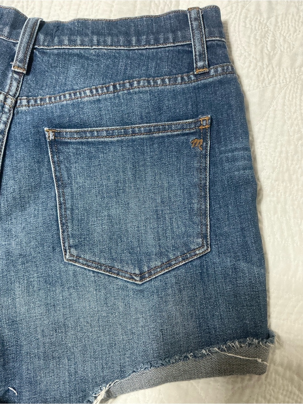 Madewell Dark Indigo Rolled Hem Denim Shorts Size 28 - Picture 6 of 13